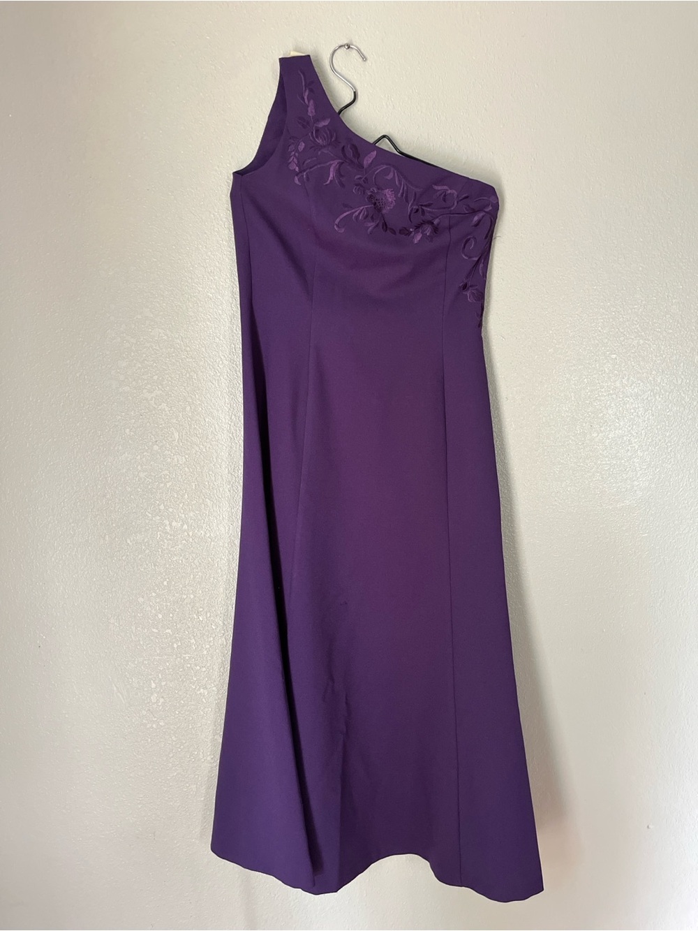 Together Elegant One-Shoulder Purple Evening Dress - Picture 2 of 9
